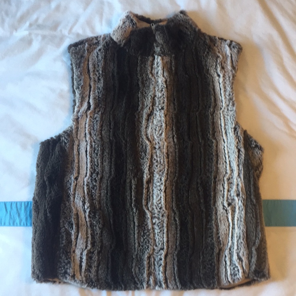 Eight Sixty Faux fur vest